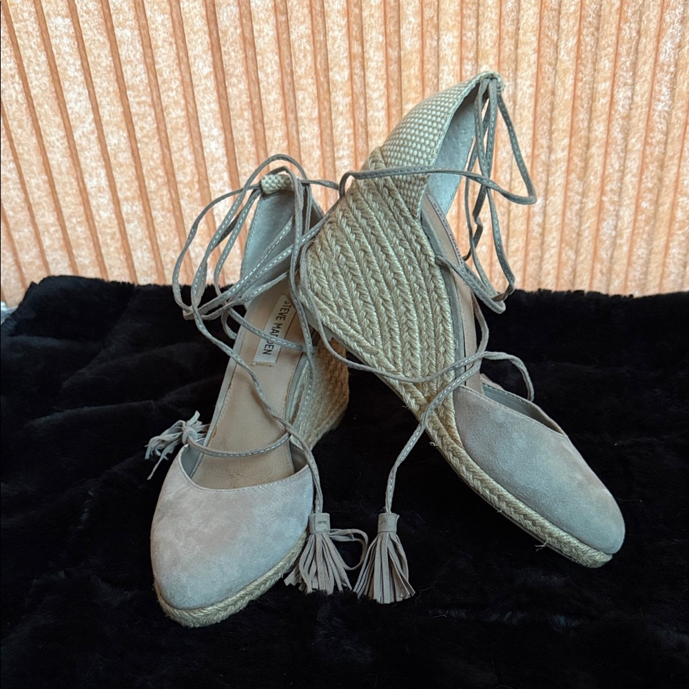 Steve Madden Taupe Lace-Up Espadrilles Size 8.5